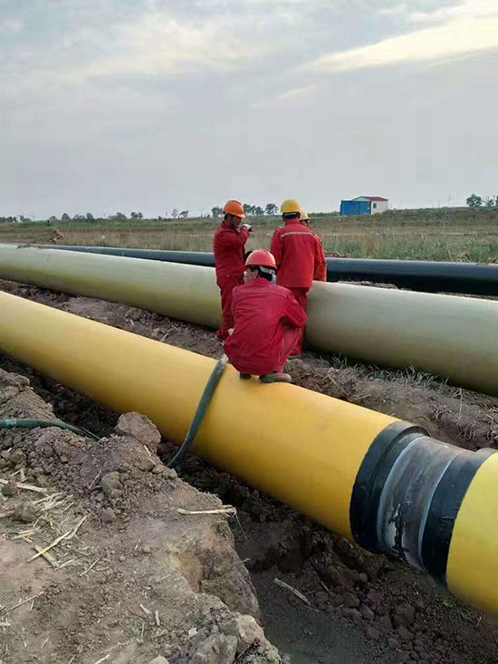 小型聚氨酯發泡噴涂機生產地(圖2) 聚氨酯發泡管道保溫